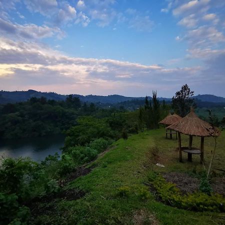 Lake Lyantonde Eco Campsite Original Fort Portal Luaran gambar