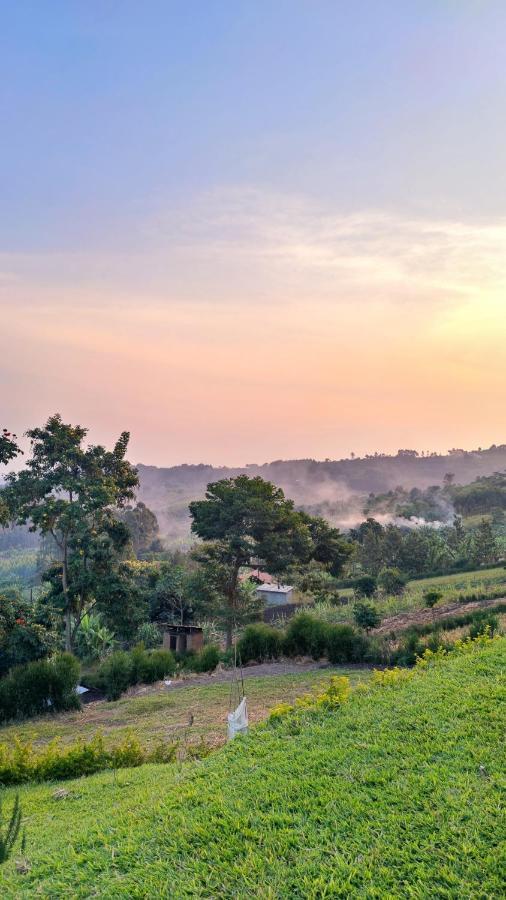 Lake Lyantonde Eco Campsite Original Fort Portal Luaran gambar