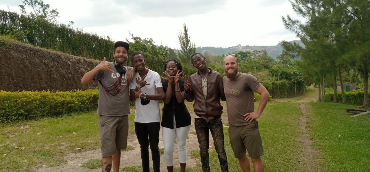 Lake Lyantonde Eco Campsite Original Fort Portal Luaran gambar