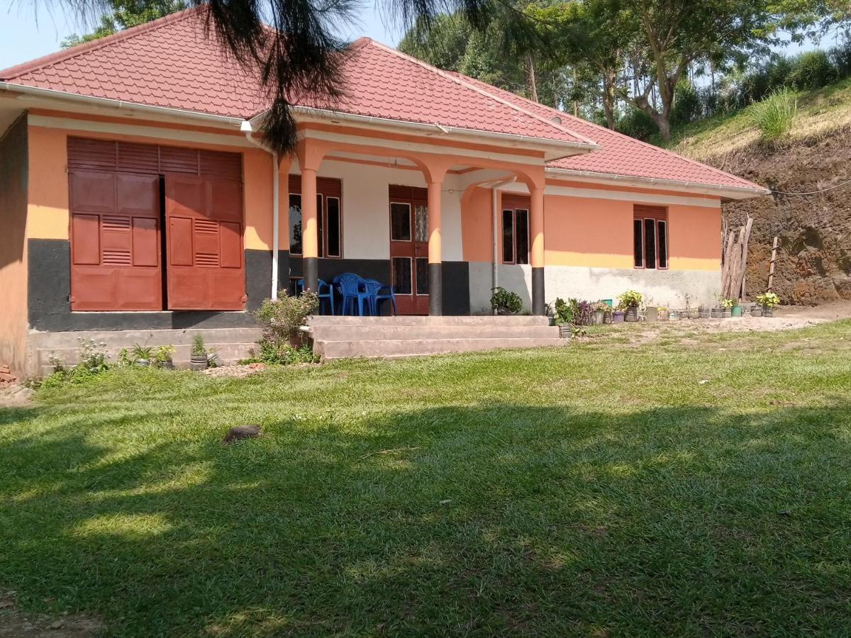 Lake Lyantonde Eco Campsite Original Fort Portal Luaran gambar