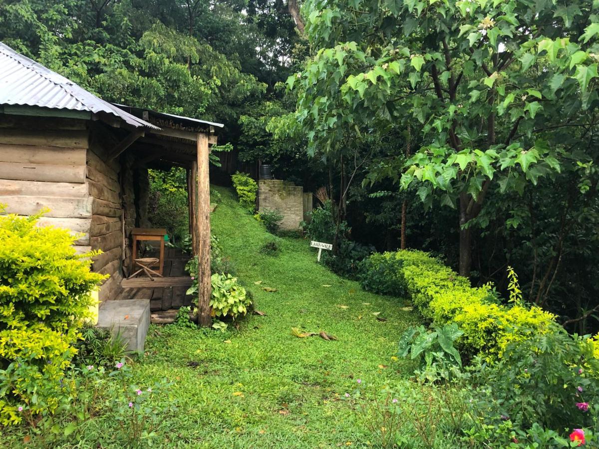 Lake Lyantonde Eco Campsite Original Fort Portal Luaran gambar